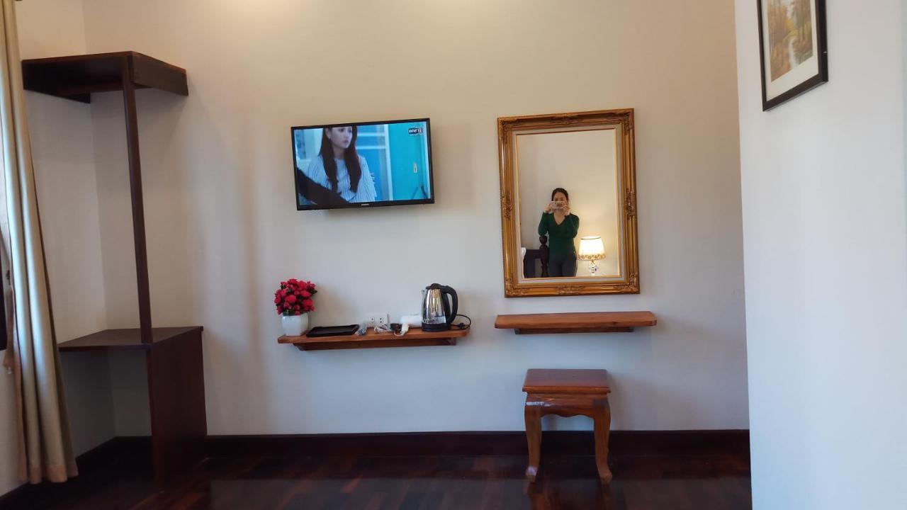 לואנג פרבאנג Villa Bouathong Hotels מראה חיצוני תמונה