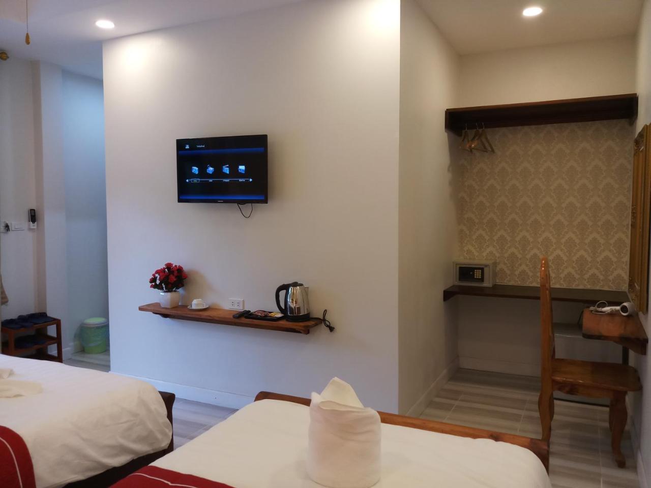 לואנג פרבאנג Villa Bouathong Hotels מראה חיצוני תמונה