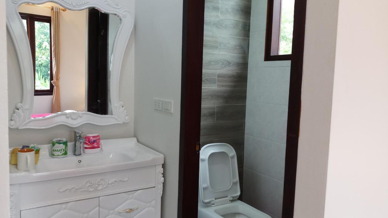 לואנג פרבאנג Villa Bouathong Hotels מראה חיצוני תמונה