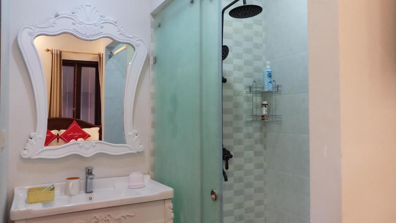 לואנג פרבאנג Villa Bouathong Hotels מראה חיצוני תמונה